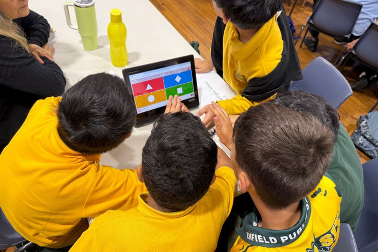 Photograph of students completing a challenge on Kahoot.